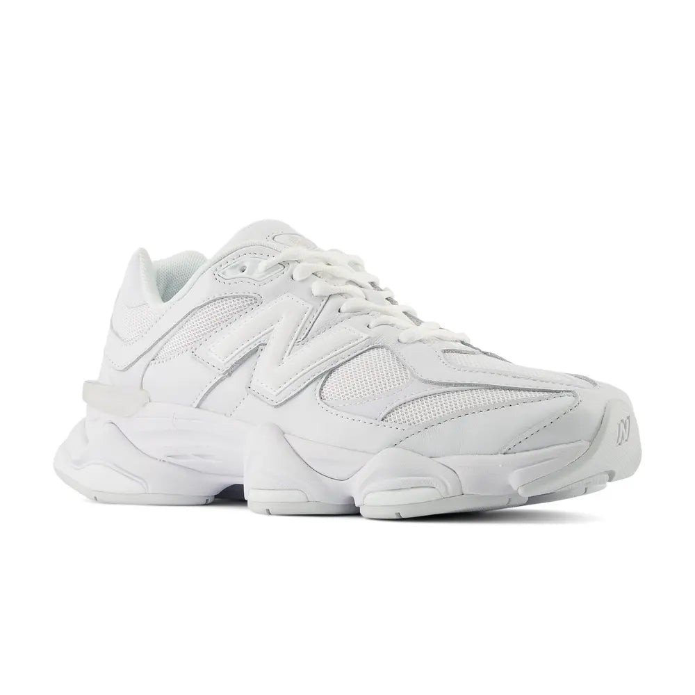 9060 White