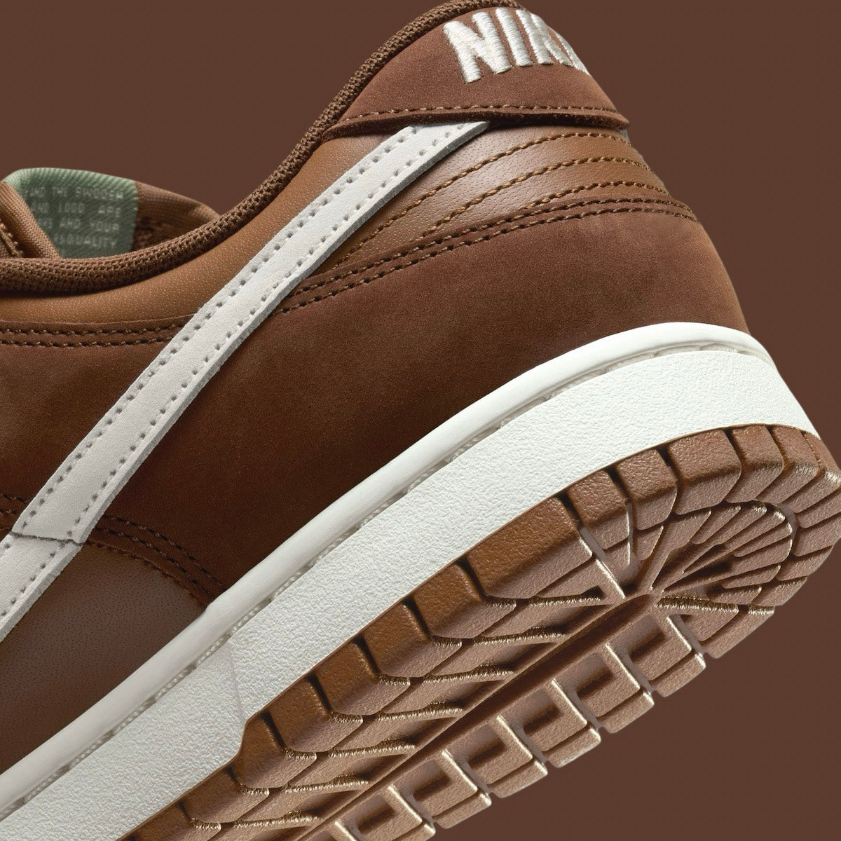 Nike Dunk Low Light British Tan Cacao Wow