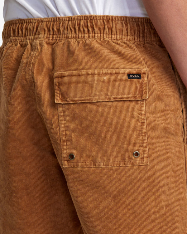 ESCAPE ELASTIC CORD SHORT