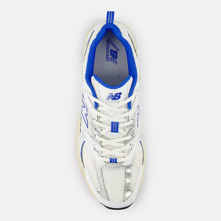 530 White Blue Oasis