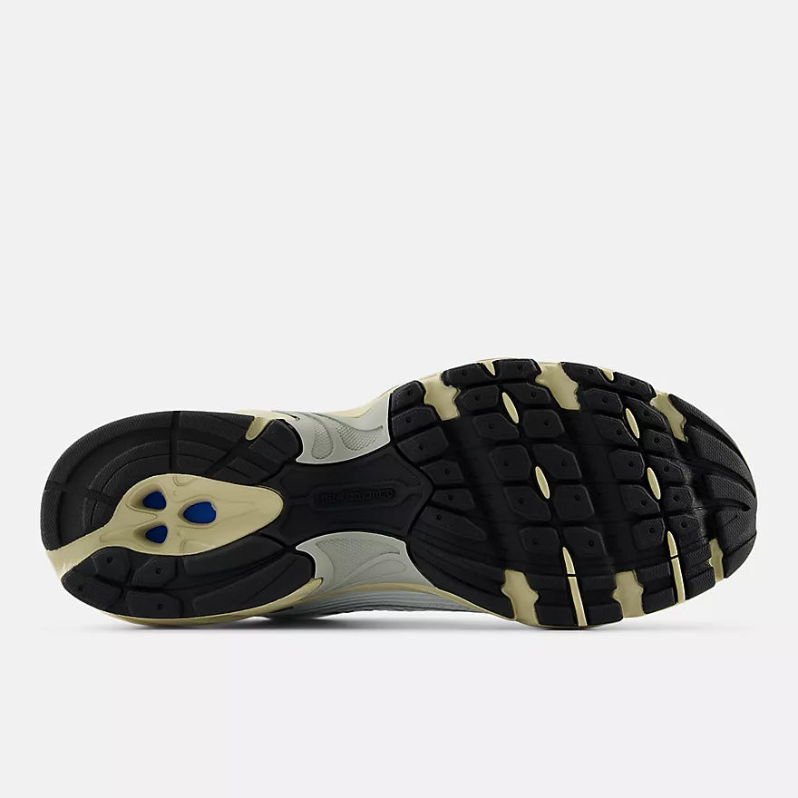 530 White Blue Oasis