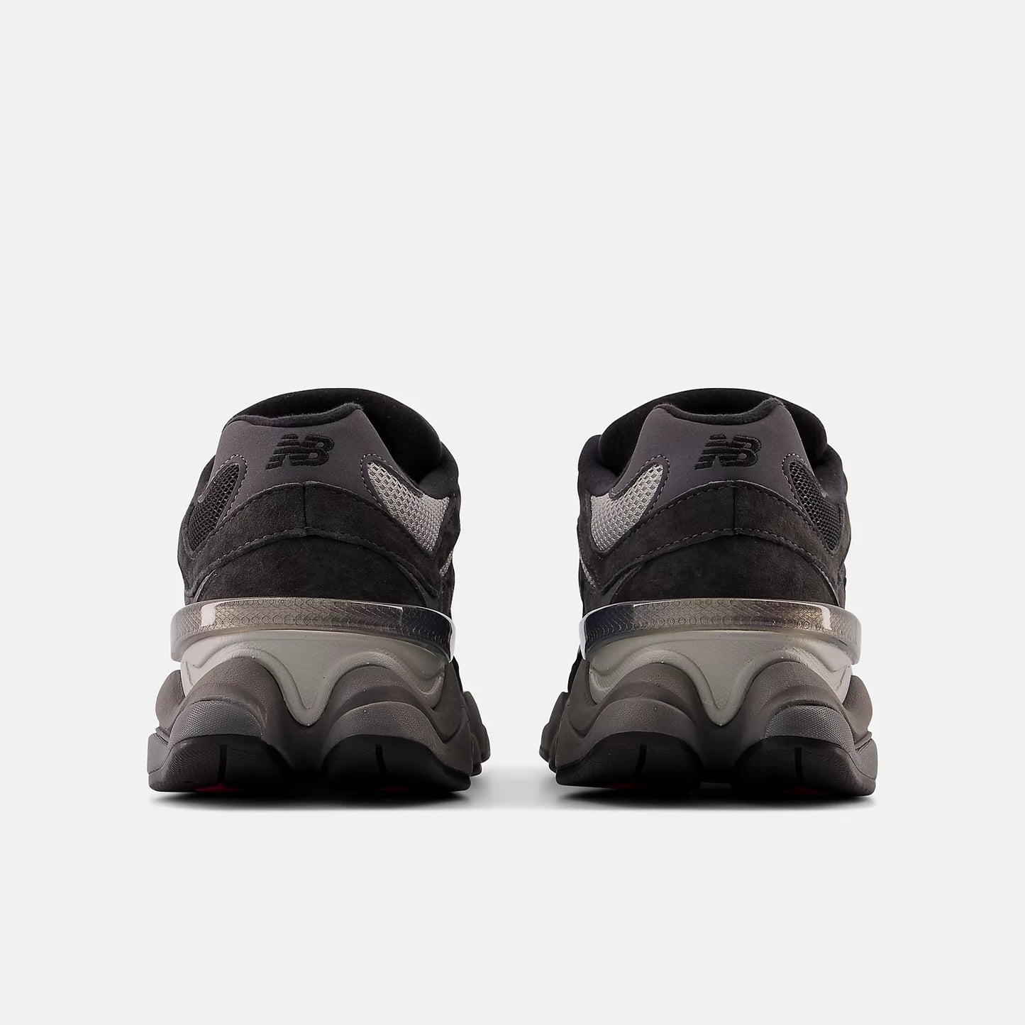 9060 Black