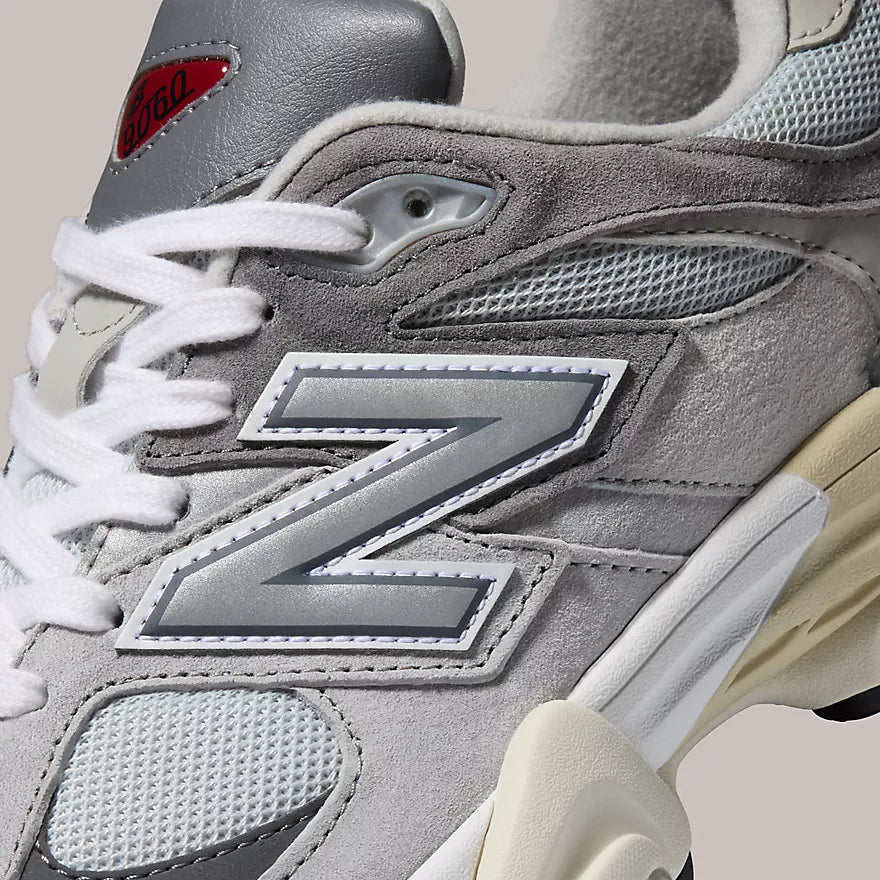 9060 Gray